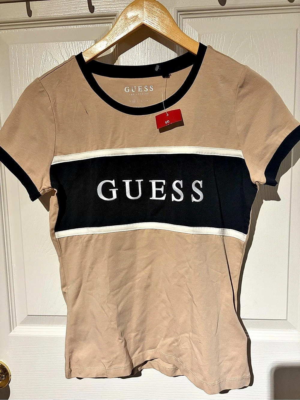 GUESS Color Block Short Sleeve Tee in Brown & Black Size Small NWT